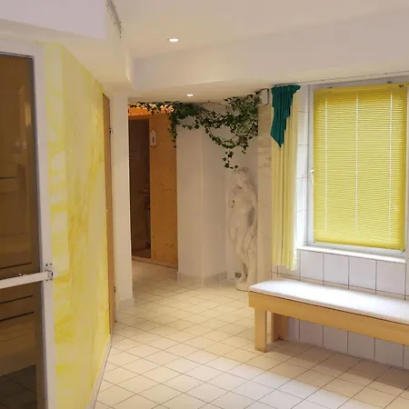 Habhof Hotel 3*